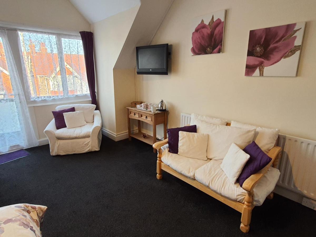 Caxton House Panzió Skegness Kültér fotó